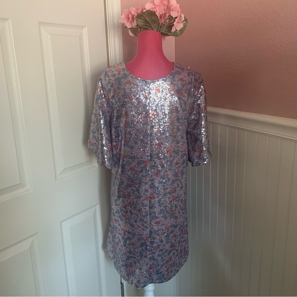 NWT Ichi Mini Sequined Trapeze Dress with Flared Short Sleeved, size 4 - Picture 7 of 10